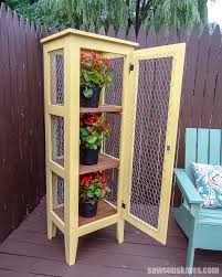 Before you start, download the woodworking plans for this outdoor plant stand by clicking the box below. Outdoor Plant Stand Plans 20 Saws On Skates