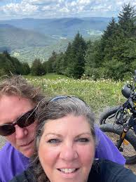 Lazy Day Dessert: Cinnamon Peach Dump Cake Olivia uses sliced peaches,  brown sugar, cinnamon, nutmeg, vanilla extract, yellow cake and butter to  make an easy dessert. This original video was produced by