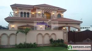 Common features include huge windows and large decks to help take in the views as well as rugged exteriors and exposed wood beams. President 039 S 1 Kanal Full Basement Spanish Design Brand New Royal Class Palace For Sale Grand Party Hall Home Theater Dha Phase 5 Dha Defence Lahore Id1298674 Zameen Com