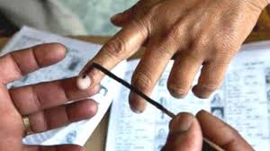Identity card should be kept during voting says Election Commission मतदान  के दौरान अब रखना होगा पहचान पत्र: चुनाव आयोग, India News in Hindi -  Hindustan