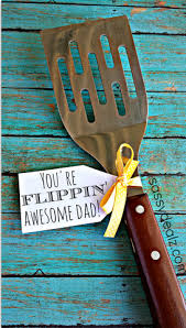 That special day is looming, and of course you want to find the coolest, most imaginative gifts for your dad. Funny Spatula Father S Day Gift Idea Crafty Morning