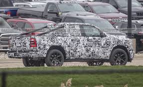 Mule expedition outfitters isn't your typical overland vehicle outfitter. Jeep Wagoneer And Grand Wagoneer Suvs Spied Testing Independent Rear Suspension