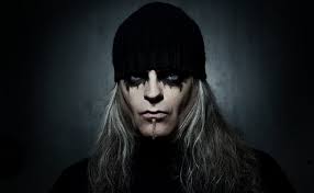 A Buyer's Guide»: Thomas Gabriel Fischer