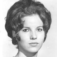 Scott Lucky's Instagram, Twitter & Facebook