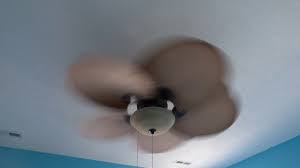 The old havana has an antique style that is reminiscent of a time oben people relied solely on fans to stay cool. 48 Hampton Bay Havana Ceiling Fan Youtube