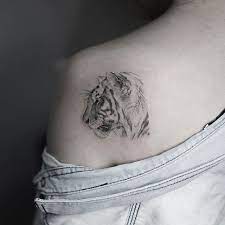 White Tiger Shoulder Tattoo By Soltattoo Korea By Sol Art On Instagram White Tiger Tattoo Shoulder Tattoo