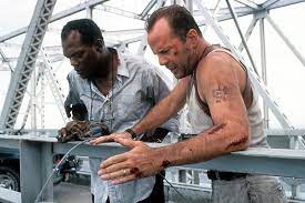 الترجمة الاحترافية الوحيدة والمتوافقة 100% مع النسخة die.hard.3.1995.1080p.brrip.x264.bitloks.yify أرجو التقييم. Die Hard With A Vengeance The Little Details You Missed