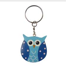 Pembuatan kerajinan batu membutuhkan alat khusus mulai alat pahat, gerinda, mesin pemotong batu dan sebagainya. Kerajinan Gantungan Kunci Dari Bahan Kayu Bekas Halaman 1 Kompasiana Com