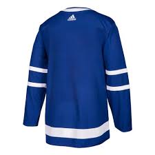 Jul 27, 2021 · providing toronto maple leafs and toronto marlies news, opinion and analysis since 2008, mlhs is one of the largest, most authoritative independent hockey sites online. Toronto Maple Leafs Jerseys Tagged Shop Realsports