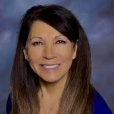 Marilyn Gutierrez (@maresjourne)