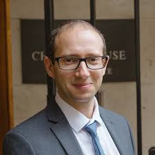 Oliver Starr's Instagram, Twitter & Facebook