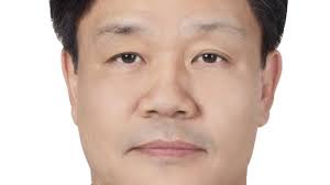 Movers and shakers, May 13