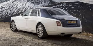 Buy a used rolls royce phantom car or sell your 2nd hand rolls royce phantom car on dubizzle and reach our automotive market of 1.6+ million buyers in the united arab of emirates. 2020 Rolls Royce Phantom Price In Uae With Specs And Reviews