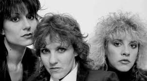 ✨ Stevie Nicks @stevienicks and her incredible backup singers, Lori Perry  Nicks and Sharon Celani create pure magic every time they take the stage  together. . With their harmonies blending seamlessly, they've