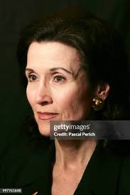 159 Marilyn Vos Savant Stock Photos, High-Res Pictures, and Images