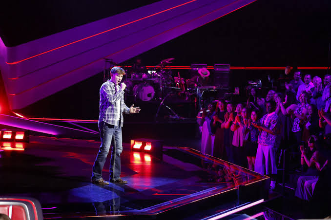 Riley Green Joined Joe Henley for Impromptu Duet on The Voice