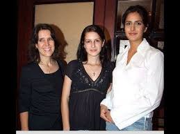 Katrina Kaif Family Pictures Father Mom And Sister Siblings Katrina Kaif Katrina Kaif Hot Pics Katrina Kaif Family