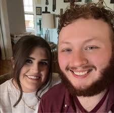 What is your favorite Alexis outfit from Schitt's Creek?