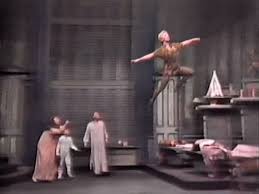 Mary Martin As Peter Pan Is The Best Peter Pan Ever Loved It Since I Was Little The Whole Thing Is Amazin Mary Martin Old Hollywood Movies Childhood Memories