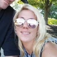 Kerri Mann's Instagram, Twitter & Facebook