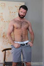 Brendan Patrick Shows Off His Body