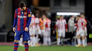 В начале апреля «атлетик» проиграл «реал сосьедад» в финале кубка испании. Barselona Upala Na Dno Provedet Sezon Bez Trofeev Lionel Messi Poluchil Pervuyu Krasnuyu Kartochku Eurosport