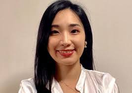 Daisy Wong's Instagram, Twitter & Facebook