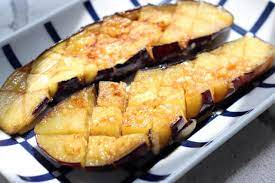パンチある夏おかず なすのガーリック醤油焼き レシピ 皮パリッ中ジュワ の食感も贅沢 えん食べ レシピ レシピ 料理 レシピ なす レシピ 簡単