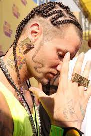 Pin On Apartment Shit That S Versace Ice