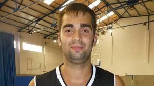 El Juaneda cierra su plantilla