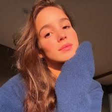 Chris and Alba Evans Updates.