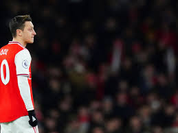 Fenerbahçe'de mesut özil şoku yaşanıyor. Mesut Ozil Row China S Arsenal Fans Burn Shirts In Anger At Xinjiang Post Uighurs The Guardian