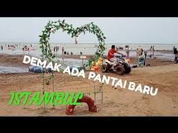 Pantai istambul demak atau pantai tambakbulusan ramai dikunjungi warga selama momen libur lebaran kemarin. Pantai Istambul Demak 2020 Youtube