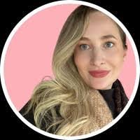 Anna Millward's Instagram, Twitter & Facebook