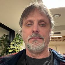 Great Stuff 00157901 Foam Sealant,cream,12 Oz,1" Gaps/cracks 1 in Gaps and  Cracks, Insulating Spray Foam Sealant, Number of Components 1, Size 12 oz.,  Container Type Aerosol Can, Indoor, Outdoor, Color Cream, Insulation