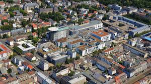 Lasse mich da sehr gern besser informieren! Hubschrauberlandeplatz Klinikum Darmstadt Krebs Kiefer