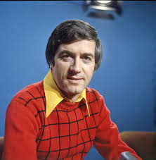 Poštovanje novinarskog kodeksa, ozbiljnost i profesionalizam, kreativan rad, izdvojili su radoslava simića. Marko Markovic Novinar Vikipedija Slobodna Enciklopedija