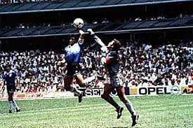 © proporcionado por página/12 diego ya consumó su obra maestra y festeja. Fotos La Mano Del Dios Maradona Deportes El Pais