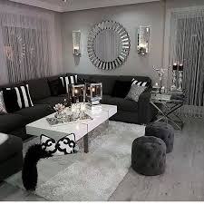 See more ideas about home decor, chesterfield sofa, living room decor. Pin On Home Designs