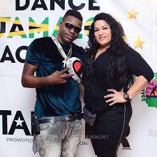 HAPPY BIRTHDAY TO DANCEHALL QUEEN CARLENE LONG LIVE DI QUEEN  @dancehallqueencarlene @di_danielle