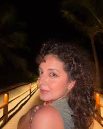 Dania May (@daniamay) • Instagram photos and videos