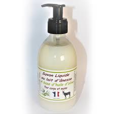 Savon Liquide Au Lait D Anesse Des Cevennes Samantha Body Shop