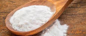 Mische zuerst das backpulver mit wasser, solange bis du eine paste erhälst. Backofen Reinigen Mit Natron So Einfach Wirkt Das Hausmittel