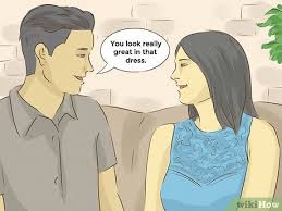 Bugün, hoşlandığın ama tüm çabalarına rağmen ben seni arkadaş olarak seviyorum tepkisini aldığın, ya da böyle bir cevap almasan da, kızın seni bir seviyor, bir sevmiyor görüntüsü çizdiği ve dolayısıyla senin ne yapacağını bilemediğin durumlardan nasıl çıkacağından bahsedeceğiz. Bir Kiz Nasil Etkilenir 11 Adim Resimlerle Wikihow