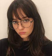 to see you with glasses eyes fashion aesthetic con imagenes cabello con flequillo peinados con flequillo cabello