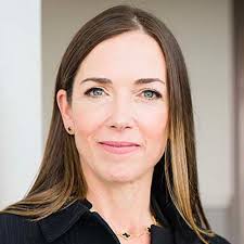 David Roberge, MD, examines why individuals may prefer SRS while others may  would opt for WBRT