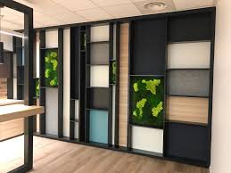 Epingle Par L Ere Vegetale Sur Mur Bois Vegetaux Design Interieur Restaurant Mur Vegetal Interieur Decoration Interieure