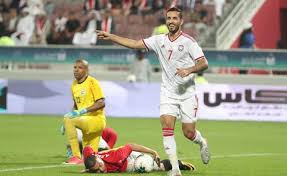 أكد هداف المنتخب الوطني علي مبخوت أن الفوز الكبير الذي تحقق على منتخب ماليزيا يُعّد مهماً جداً في رحلة المنافسة على انتزاع البطاقة المؤهلة إلى الدور الثاني من التصفيات الآسيوية المشتركة المؤهلة إلى نهائيات كأس. Ù…Ø¨Ø®ÙˆØª Ø§Ù„Ø¥Ù…Ø§Ø±Ø§Øª Ø§Ù„Ù‡Ø¯Ø§Ù Ø§Ù„Ø°Ù‡Ø¨ÙŠ Ø§ØªØ­Ø§Ø¯ ÙƒØ£Ø³ Ø§Ù„Ø®Ù„ÙŠØ¬ Ø§Ù„Ø¹Ø±Ø¨ÙŠ Ù„ÙƒØ±Ø© Ø§Ù„Ù‚Ø¯Ù…