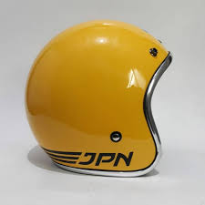 Kacanya sendiri menempel mati dengan peak yang direkatkan dengan paku tembak. Helm Bogo Jpn Retro Acr Kuning Kaca Datar Flat Visor Shopee Indonesia
