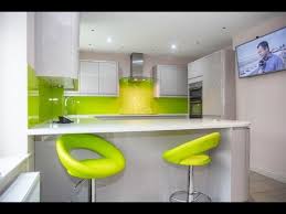 lime green swirls by creoglass design